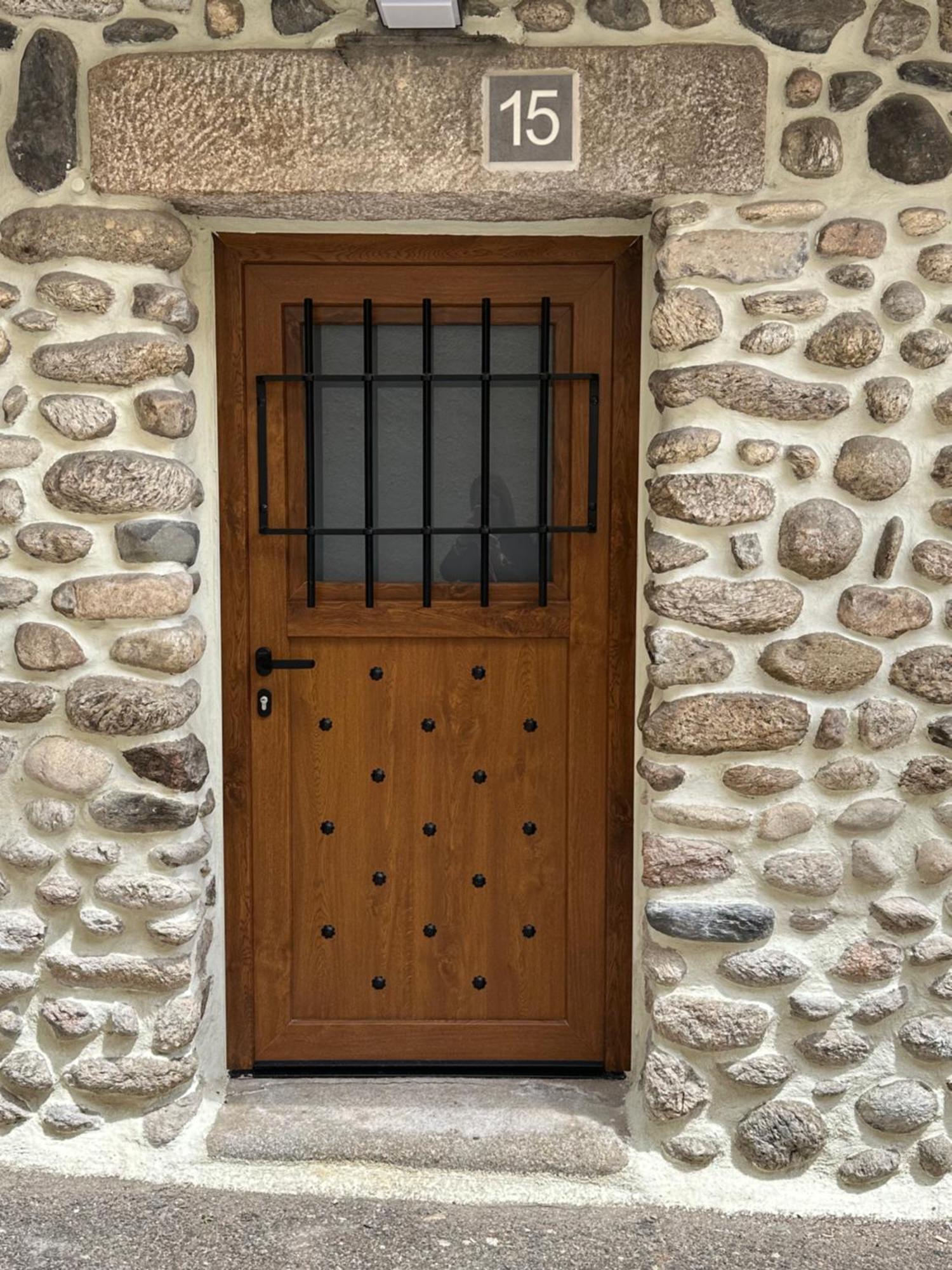 Alojamiento Penalara, Rascafria Exterior photo